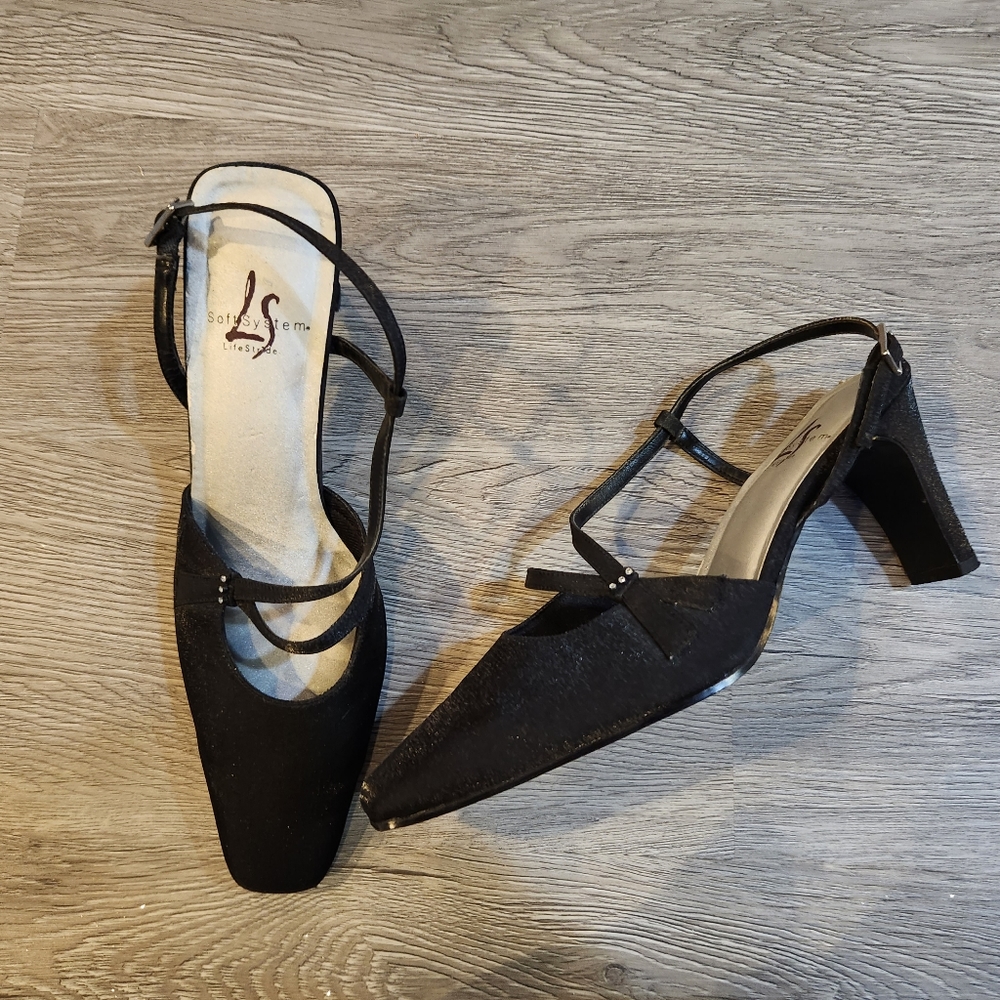 LifeStride Elegant Sling-back Heels